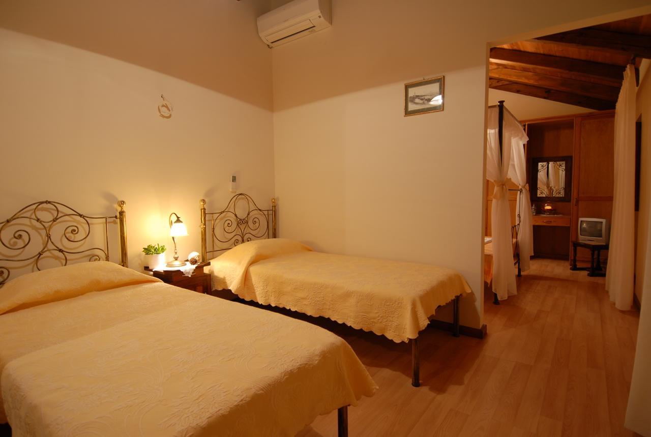 Anatoli Labreon Hotel Agia Marina  Exterior photo